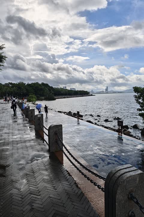 深圳