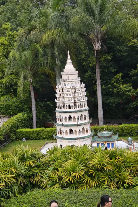 深圳