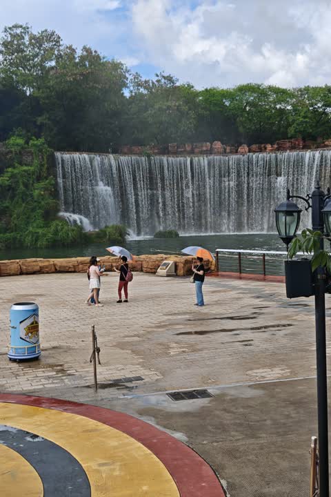 深圳