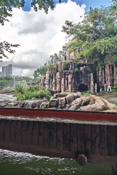 深圳