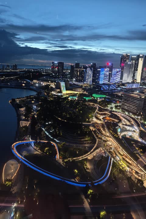 深圳