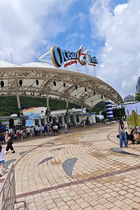 深圳