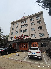 天津