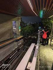 香港