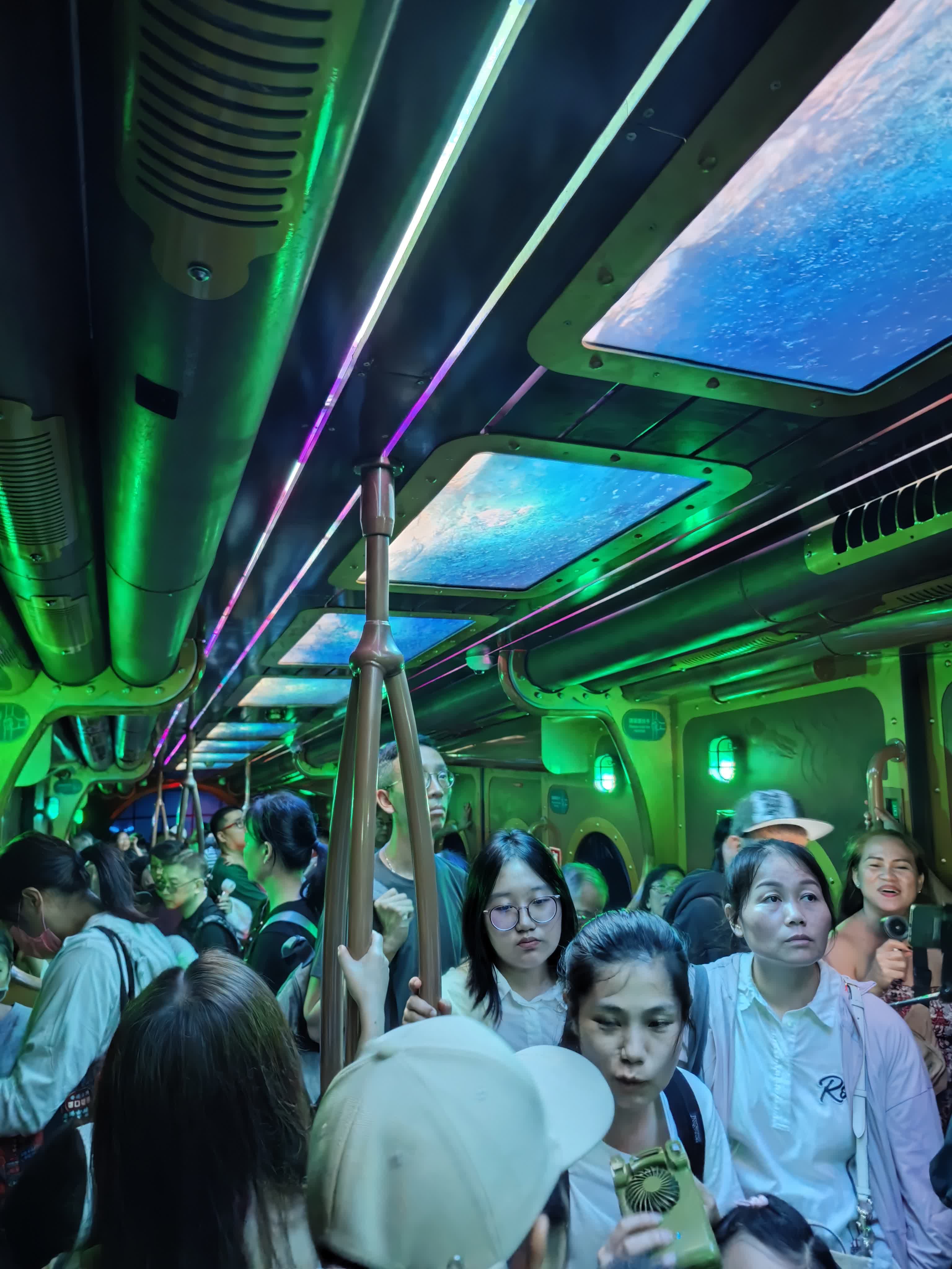 香港