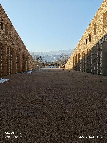 银川